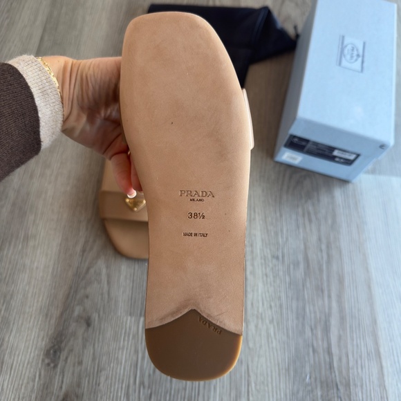 BRAND NEW WITH BOX Prada Triangle Logo Slide Size 38.5 (runs small) in Caramel - Picture 5 of 6